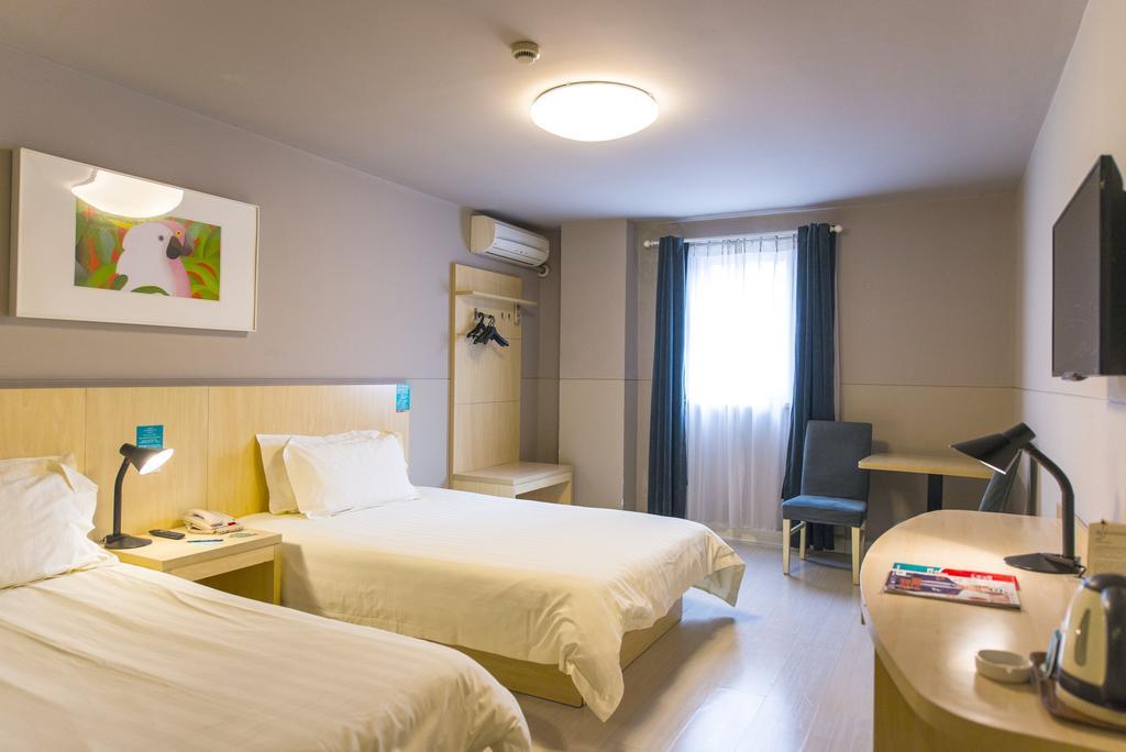 Jinjiang Inn Wuhan Jianghan Road Subway Station Jiangtan Pedestrain Street Εξωτερικό φωτογραφία