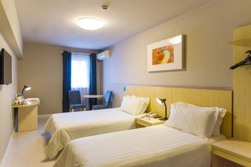Jinjiang Inn Wuhan Jianghan Road Subway Station Jiangtan Pedestrain Street Εξωτερικό φωτογραφία